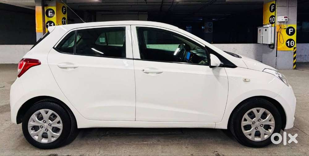 Hyundai Grand I10 Magna O At Petrol, 2016, Petrol