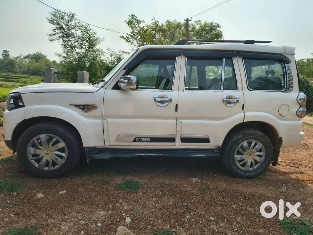 Mahindra Scorpio Classic 2015 Diesel 85000 Km Driven
