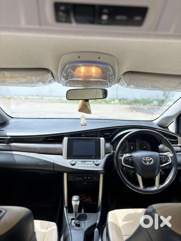 Toyota Innova Crysta 2.8 Zx At 7 Seater, 2019, Diesel