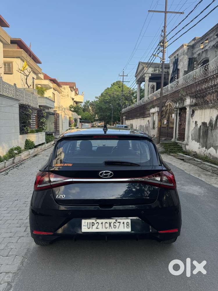Hyundai New I20 1.2 Asta (o) Ivt, 2021, Petrol