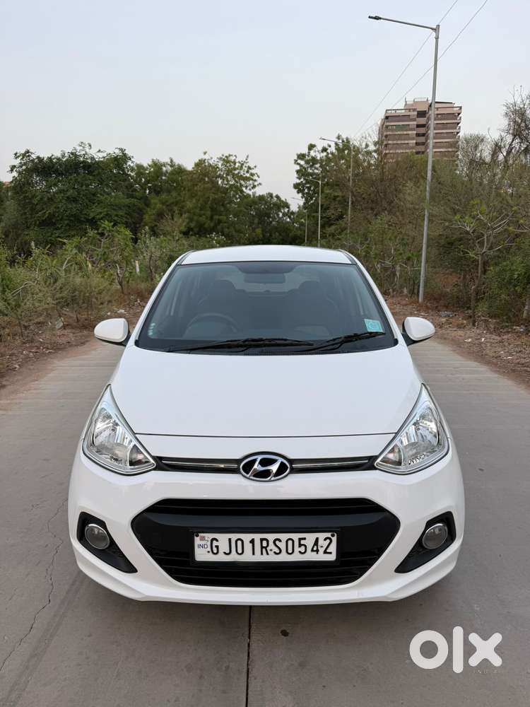 Hyundai Grand I10 1.2 Crdi Sportz Option, 2016, Petrol