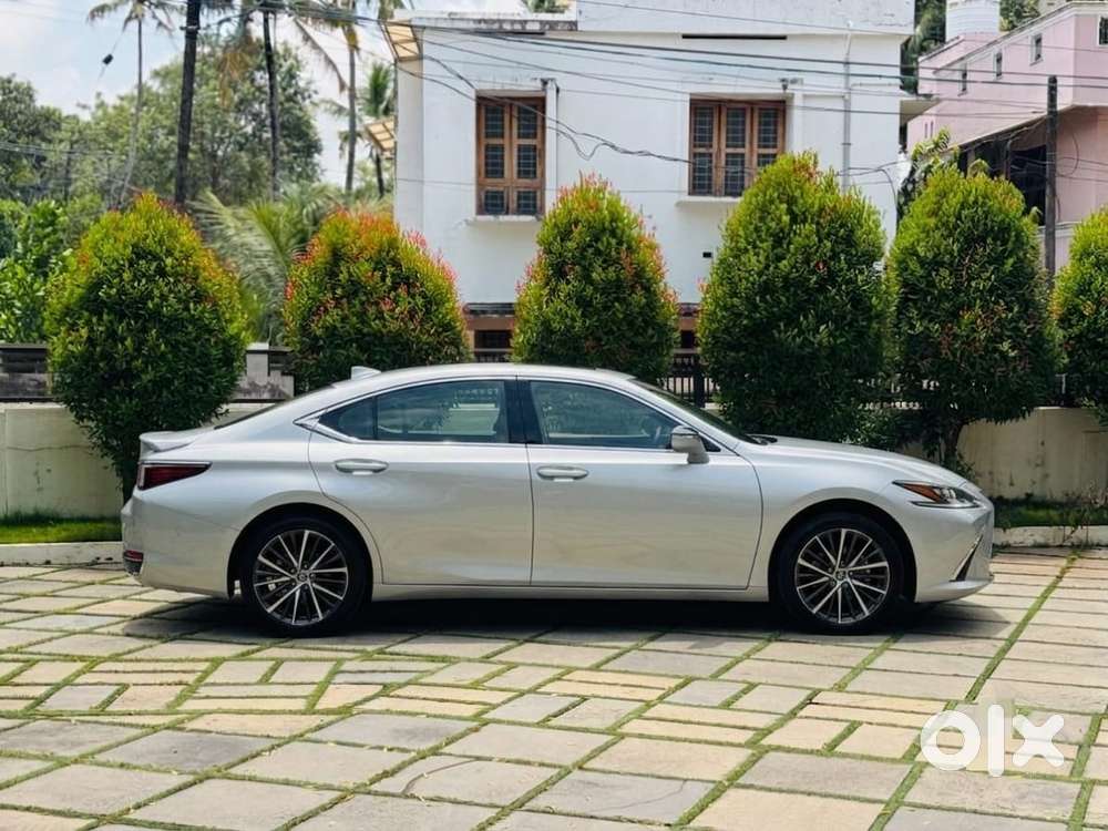 Lexus Es 300h, 2023, Petrol