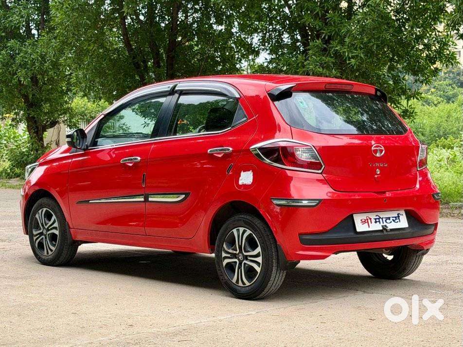 Tata Tiago 1.05 Revotorq Xt, 2023, Petrol