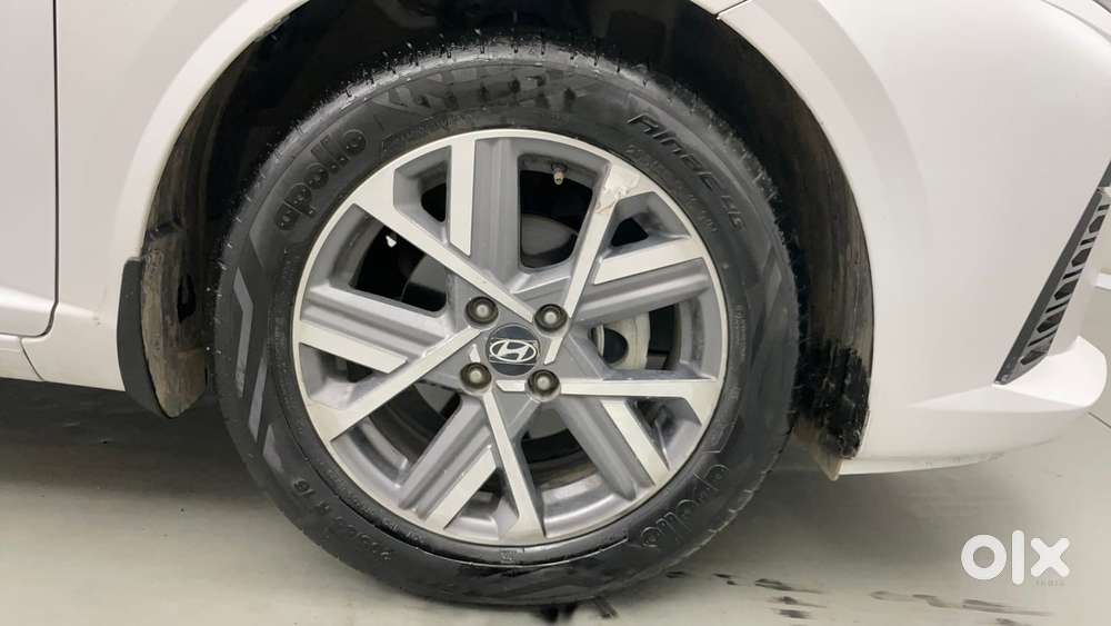 Hyundai Verna 1.5 Sx Petrol Mt, 2025, Petrol