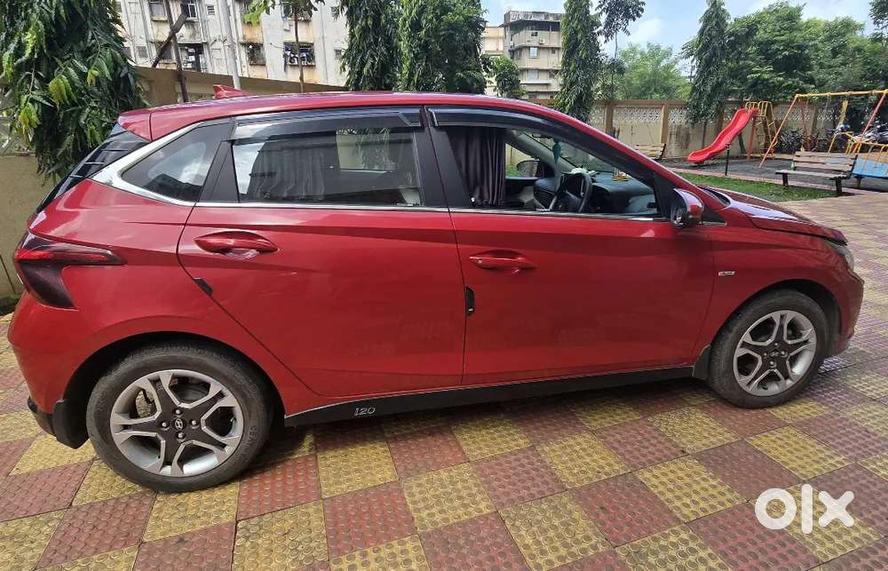 Hyundai I20 Sportz Ivt Petrol Automatic 2025