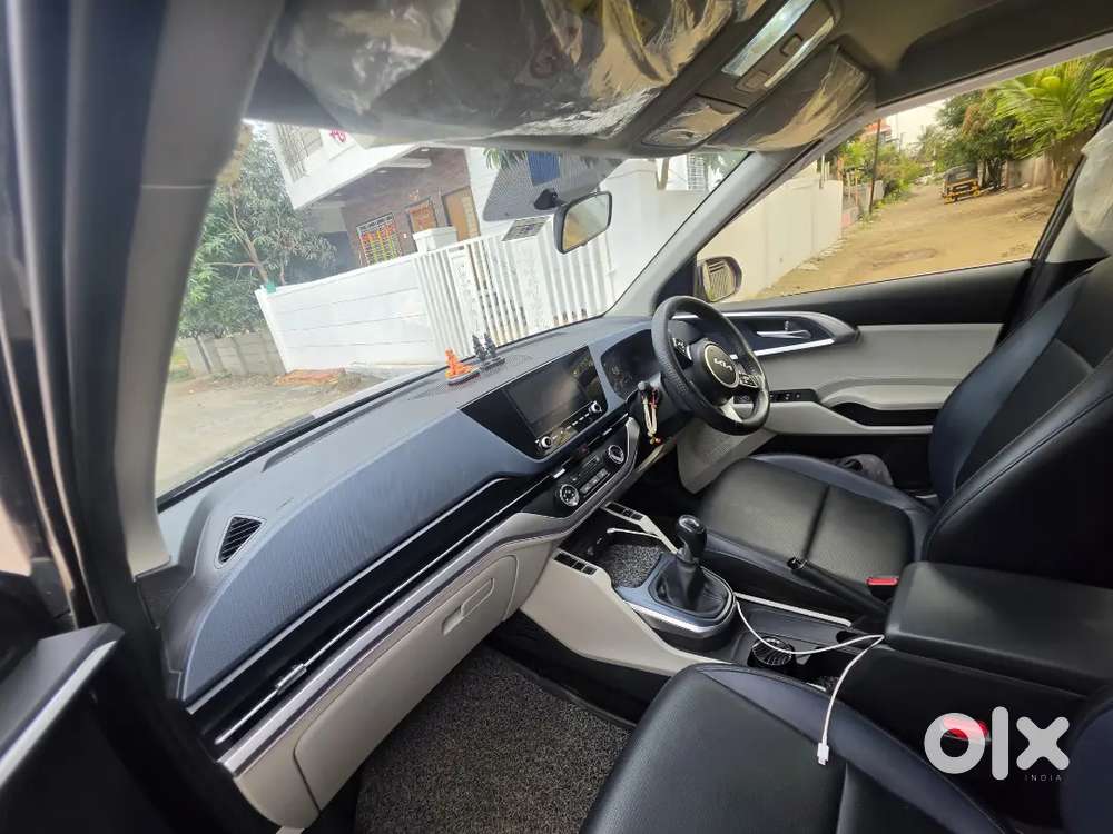 Kia Carens Diesel 2024 Premium