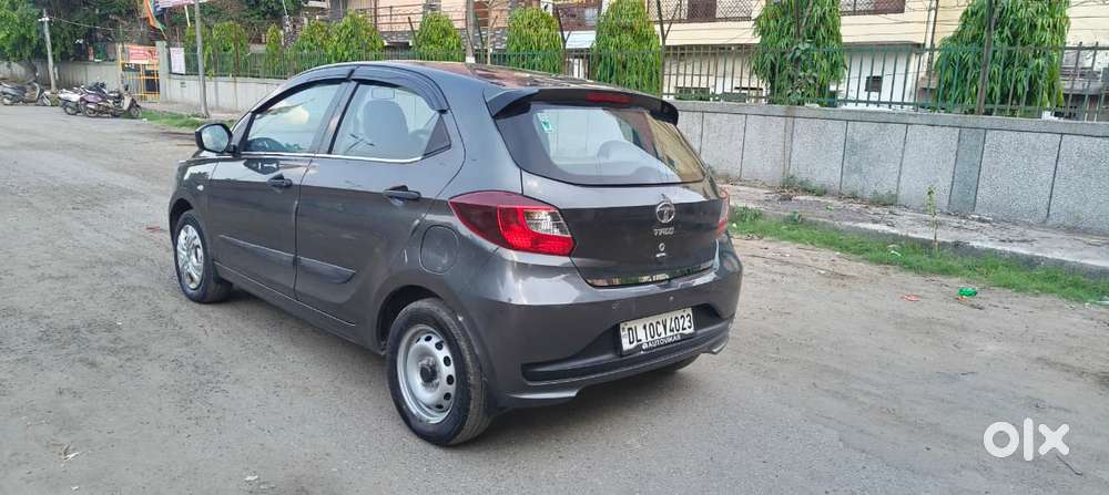 Tata Tiago 1.05 Revotorq Xe Option, 2023, Cng & Hybrids