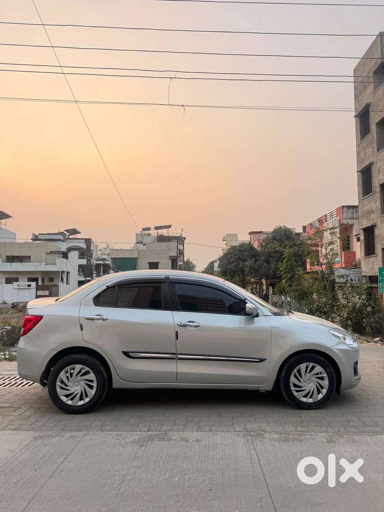 Maruti Suzuki Swift Dzire Vxi(o) At, 2018, Petrol