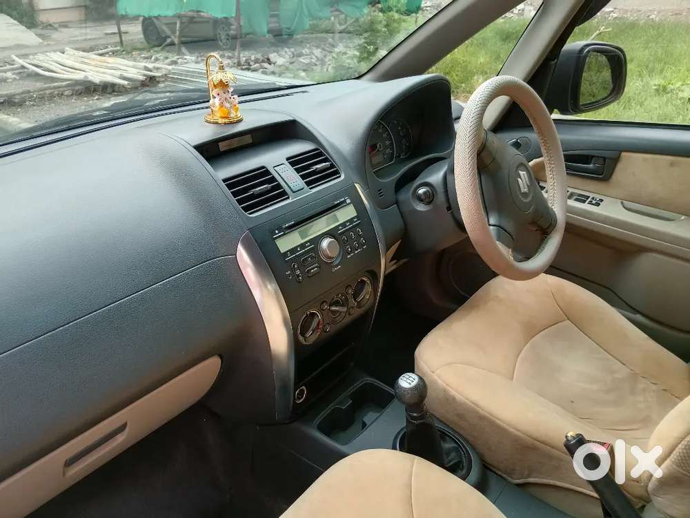गाडी उत्तम कंडिशन मध्ये आहे