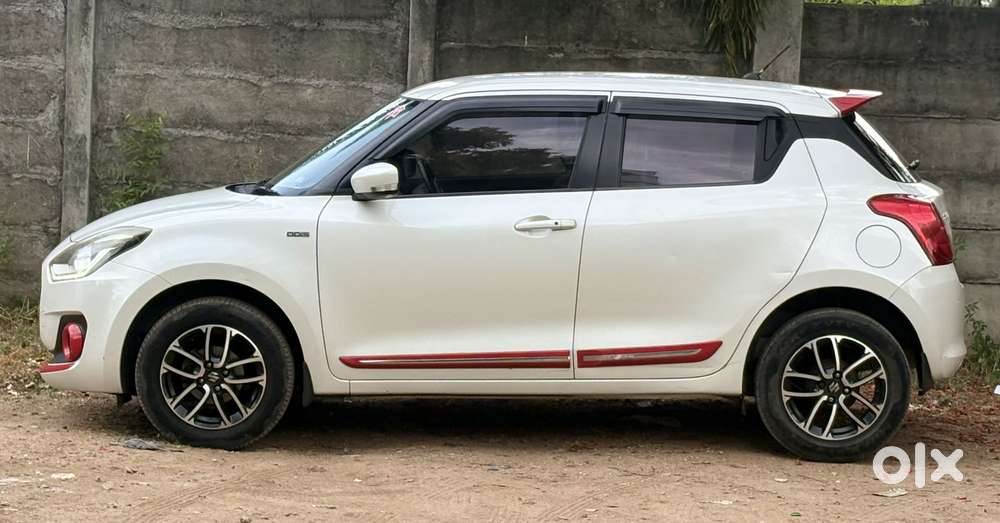 Maruti Suzuki Swift Zdi Plus, 2018, Diesel