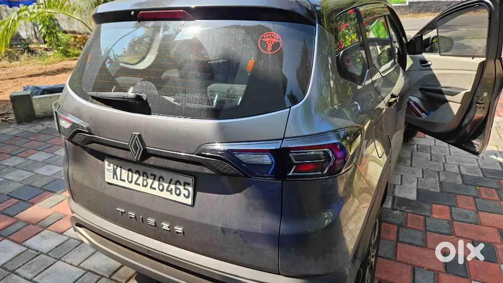 New  Model Dual Tone Fully Automatic Ventilated Seats Accesll