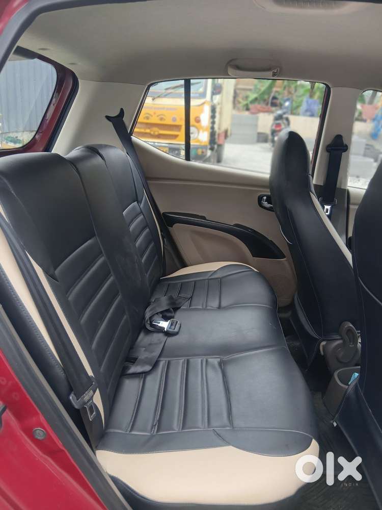 Hyundai I10 Sportz, 2015, Petrol