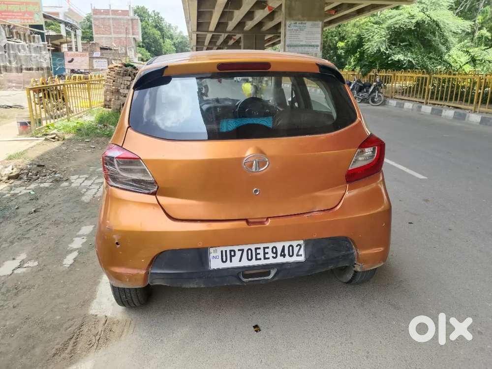 Tata Tiago Revotron 2018