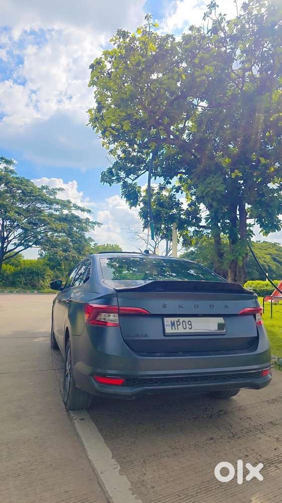 Skoda Slavia 1.5 Tsi Style At, 2023, Petrol