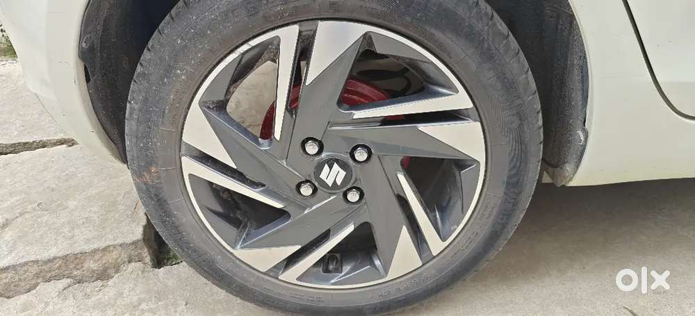 Maruti Suzuki Swift Petrol Manual 2014