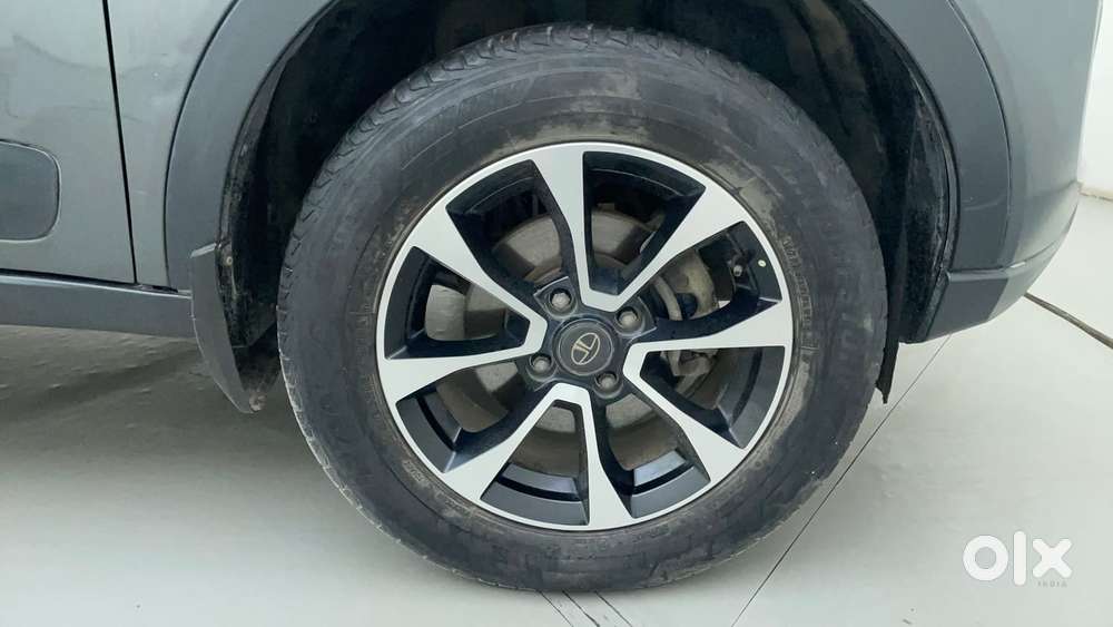 Tata Nexon 1.2 Revotron Xz Plus, 2020, Petrol