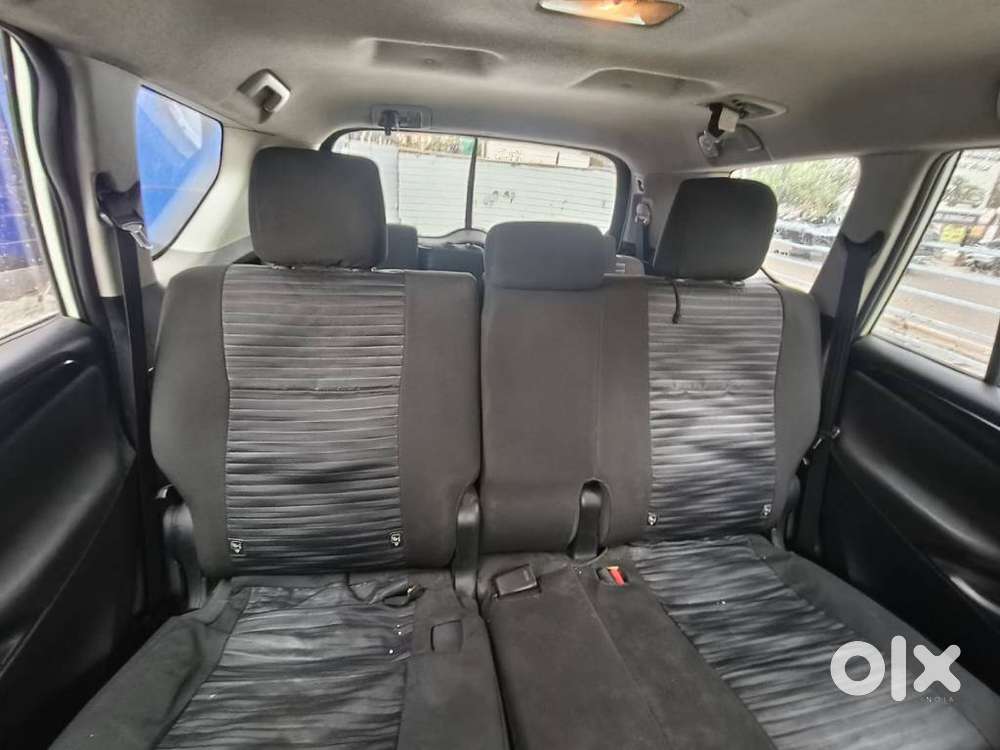 Toyota Innova Crysta 2.4 V, 2017, Diesel