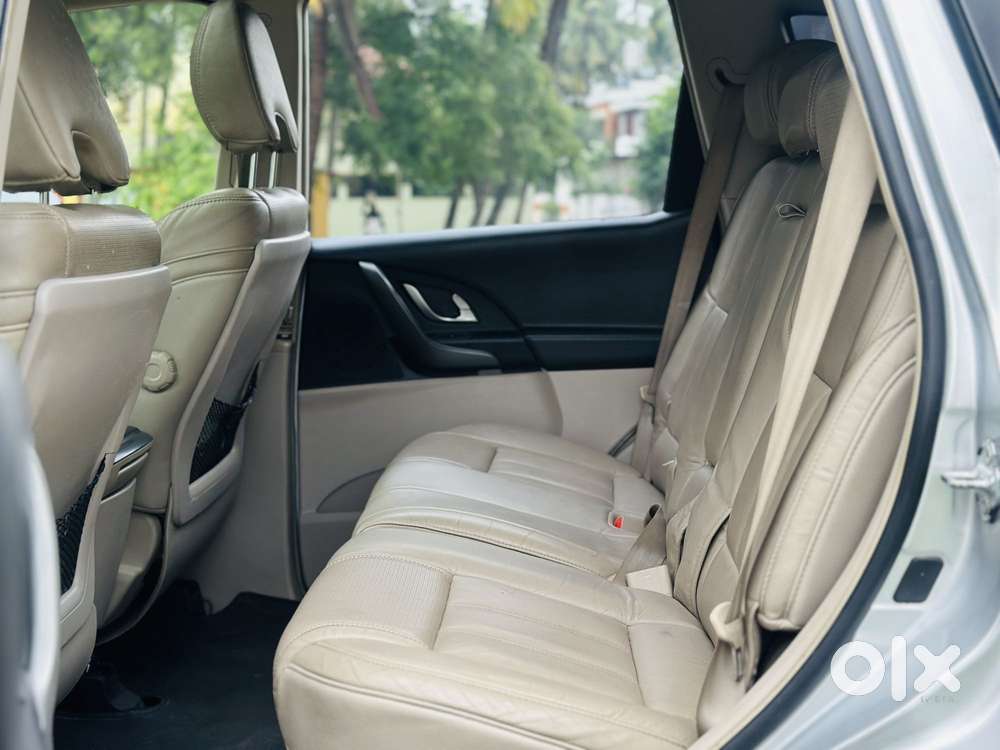 Mahindra Xuv500 2.2 W10, 2016, Diesel