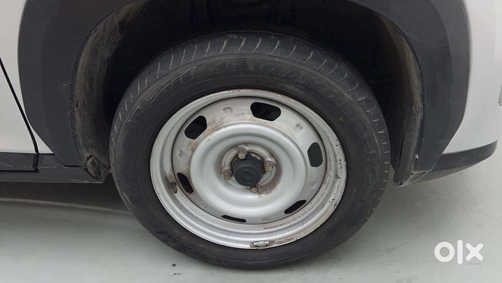 Nissan Magnite 1.0 Xe, 2022, Petrol