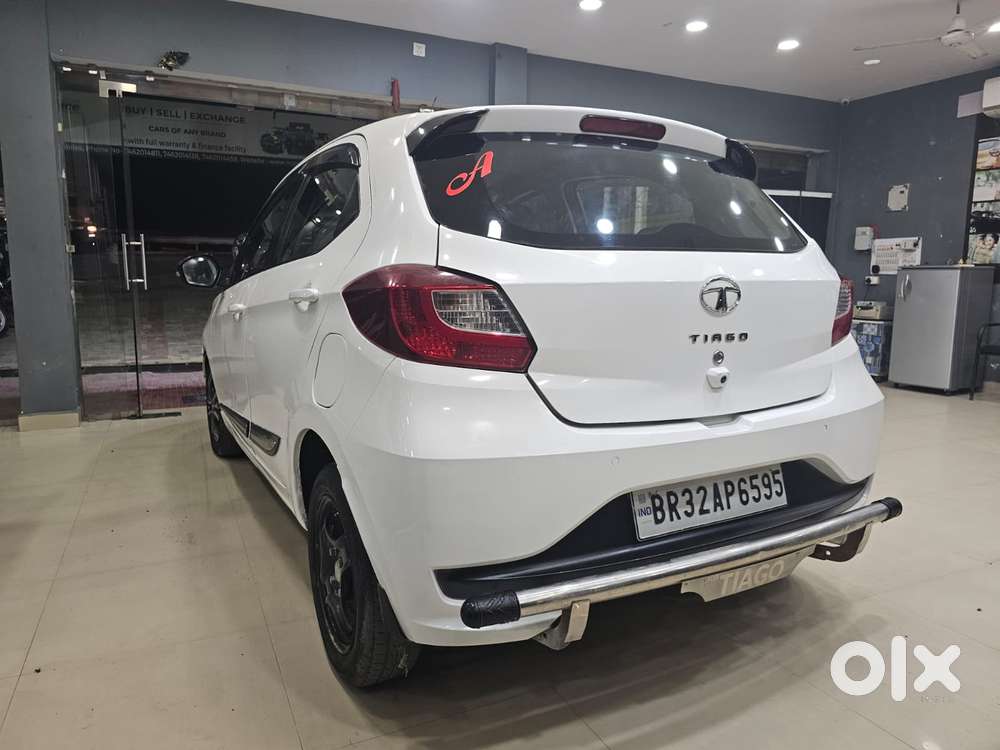 Tata Tiago 1.2 Revotron Xt (o), 2023, Petrol