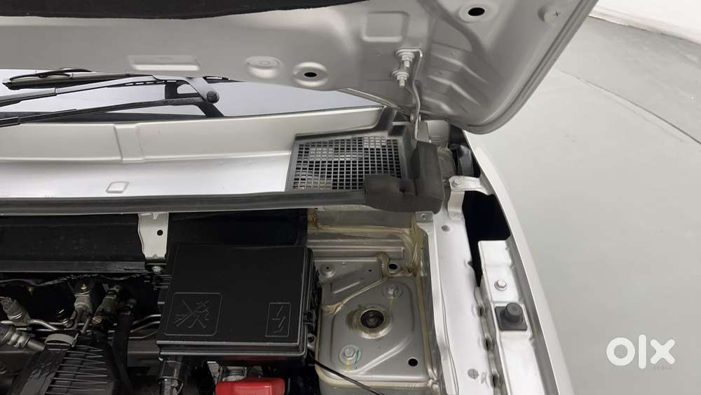 Renault Kwid 1.0 Rxt Amt, 2024, Petrol