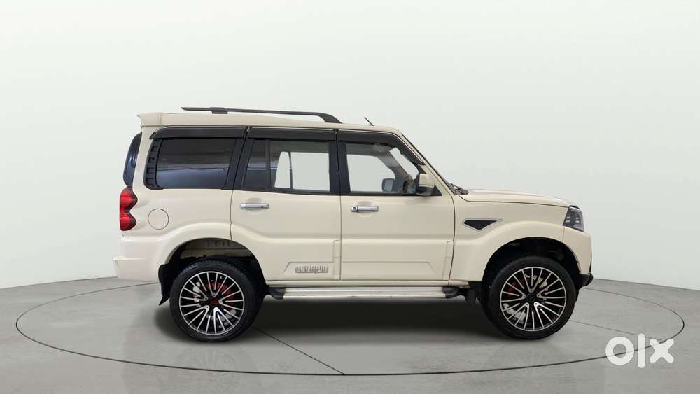 Mahindra Scorpio [2020-2022] 2.2 S5, 2022, Diesel