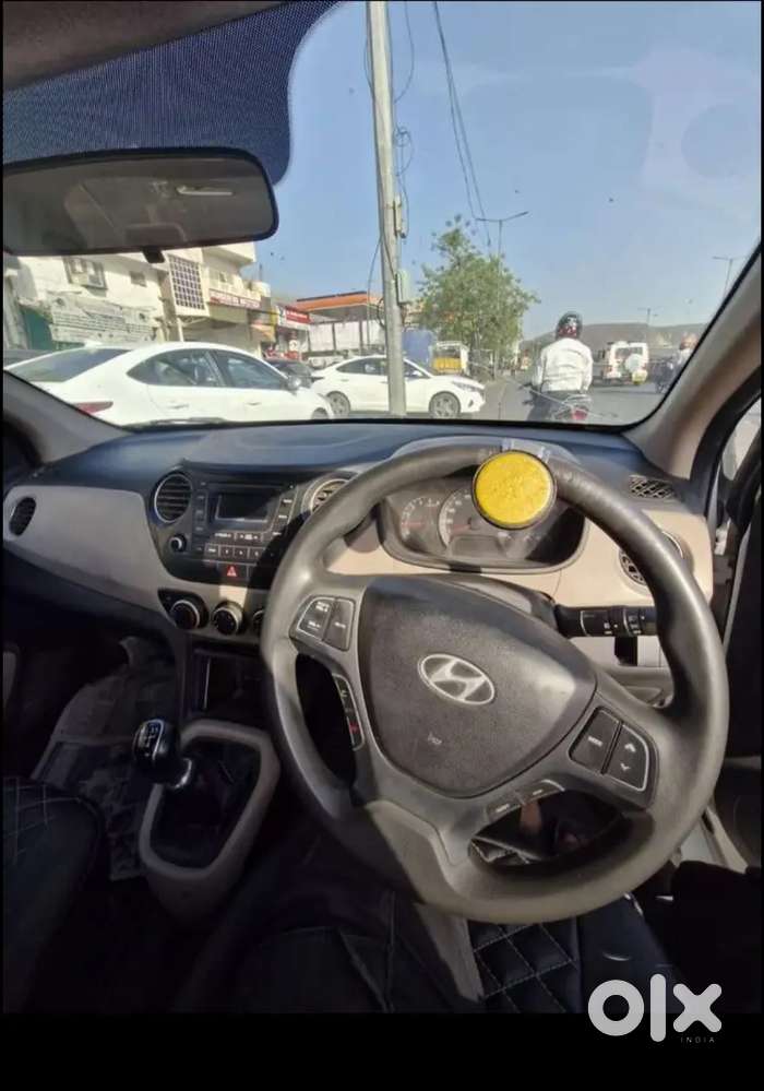 Hyundai Xcent 2015 Diesel 105000 Km Driven