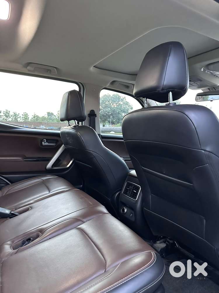 Mahindra Scorpio-n 2.2 Z4 Diesel At 7 Str, 2023, Diesel