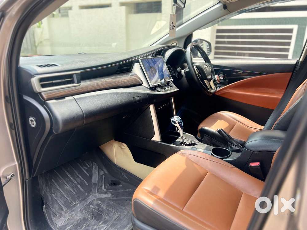 Toyota Innova Crysta 2.8 Z, 2017, Diesel