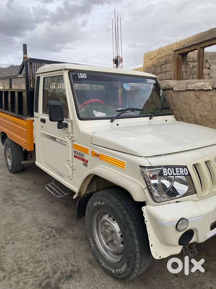 Mahindra Bolero Neo Plus 2015 Diesel Well Maintained