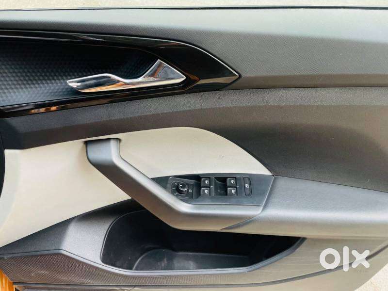 Skoda Kushaq Style 1.0l Tsi At, 2022, Petrol