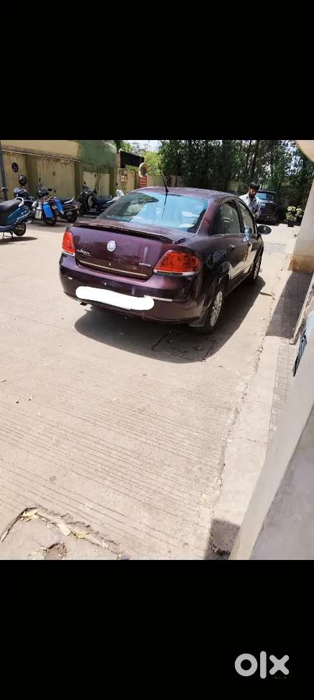 Top Model Fiat Linea 2012 Diesel Well Maintained 21000 Km Driven Only