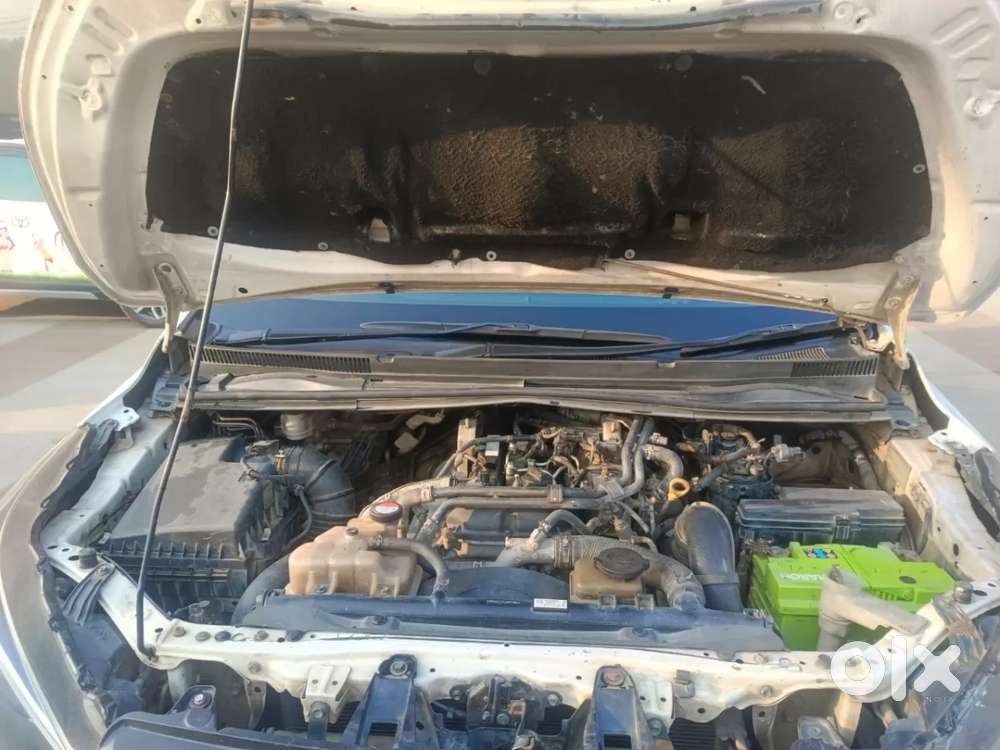 Toyota Innova Crysta 2.4 G Mt 7 Str, 2019, Diesel