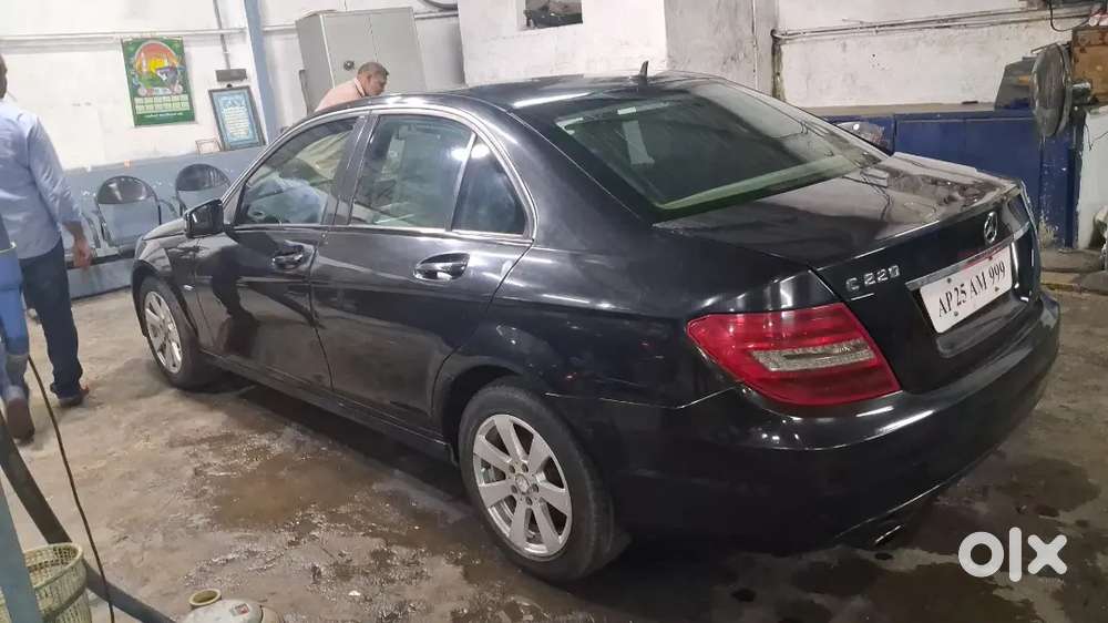 Mercedes-benz C-class 2012 Single Owner Showroom Track Good Condition