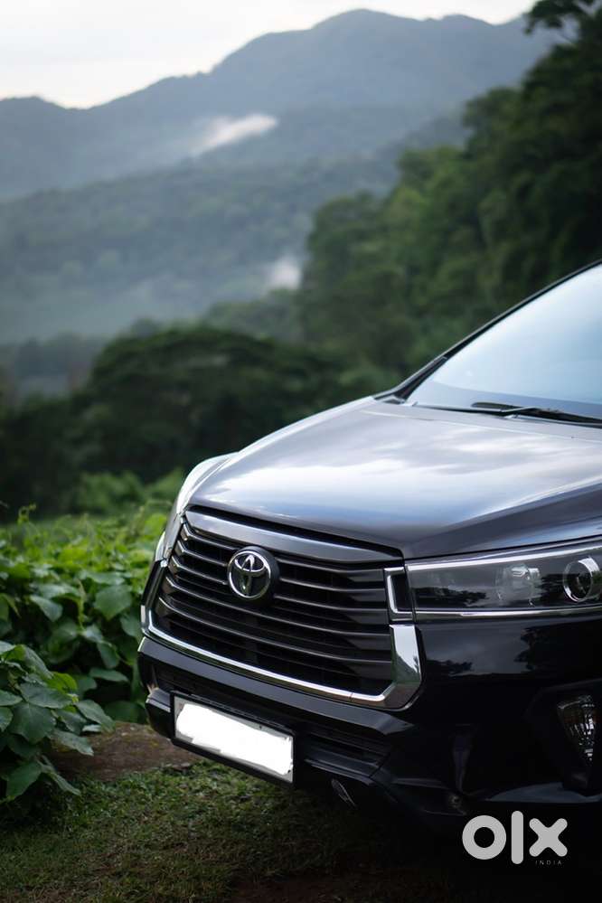 Toyota Innova Crysta 2022 Diesel 40000 Km Driven