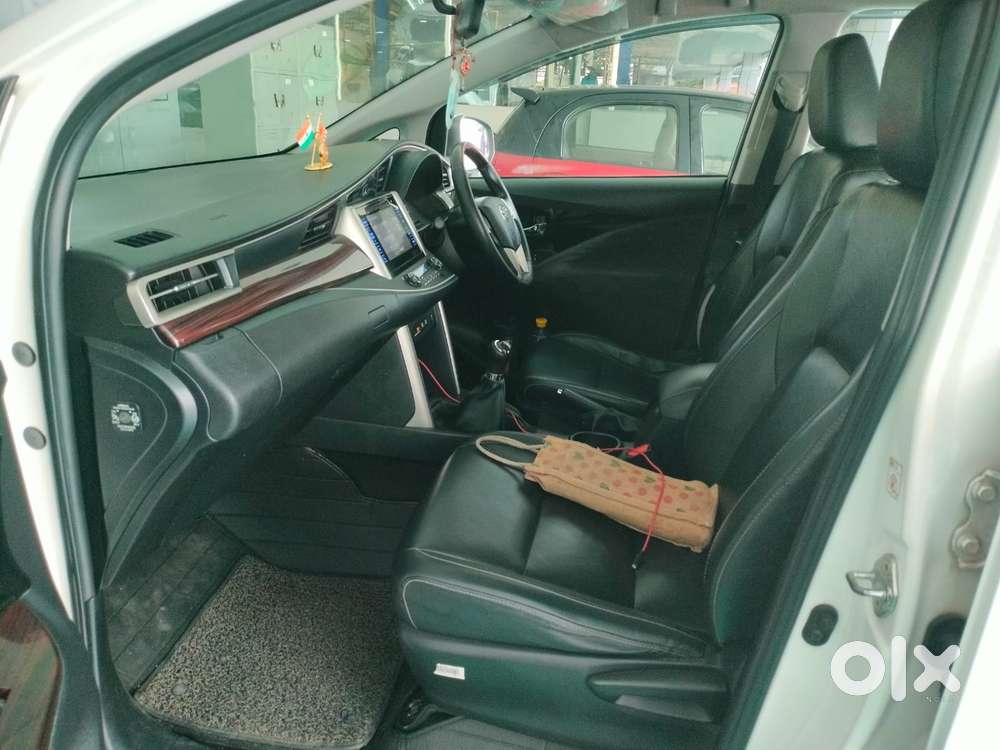 Toyota Innova Crysta Zx 2.4 Diesel 7 Seater, 2017, Diesel