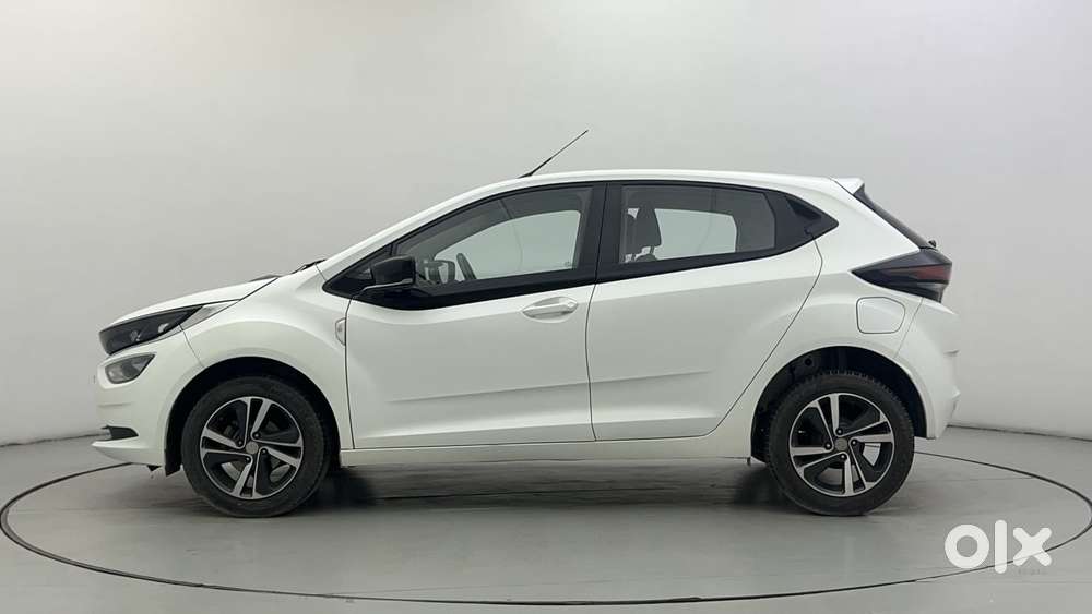 Tata Altroz Xza Petrol, 2024, Petrol