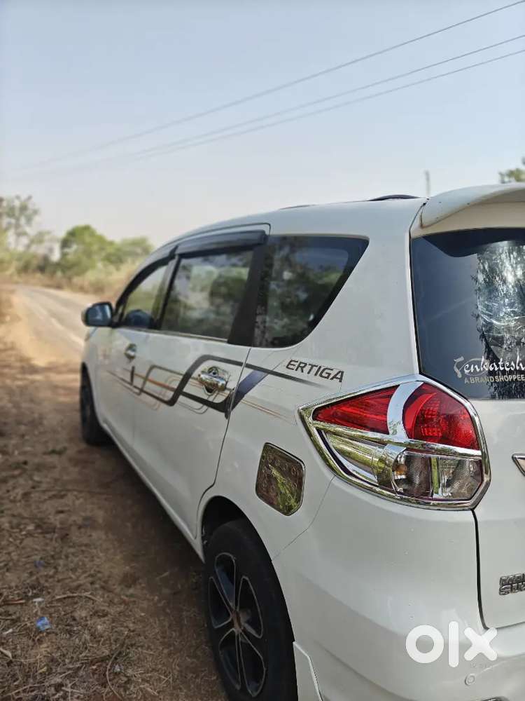 Maruti Suzuki Ertiga 2016 Diesel Well Maintained