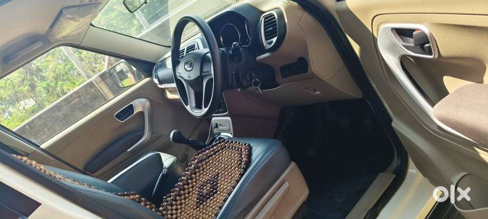 Mahindra Tuv 300 Mhawk100 T8, 2015, Diesel