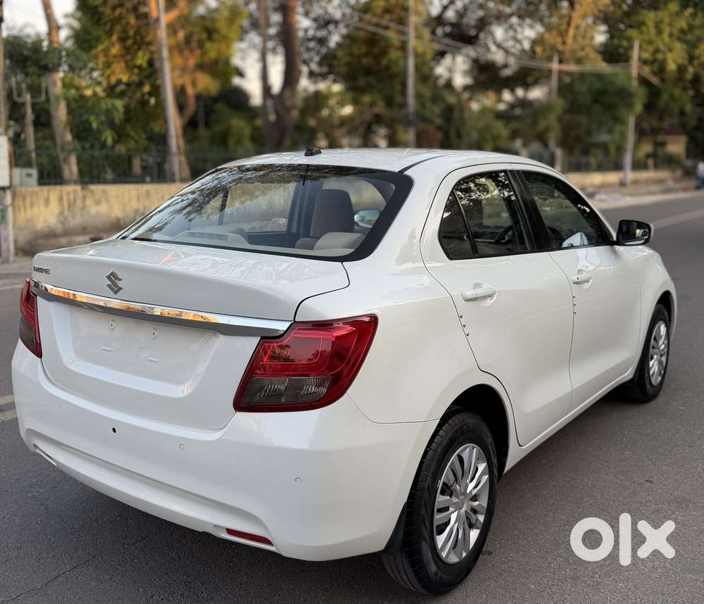 Maruti Suzuki Swift Dzire Vxi Optional, 2024, Petrol