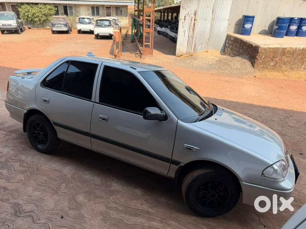 Maruti Suzuki Esteem 2004 Petrol 85000 Km Driven