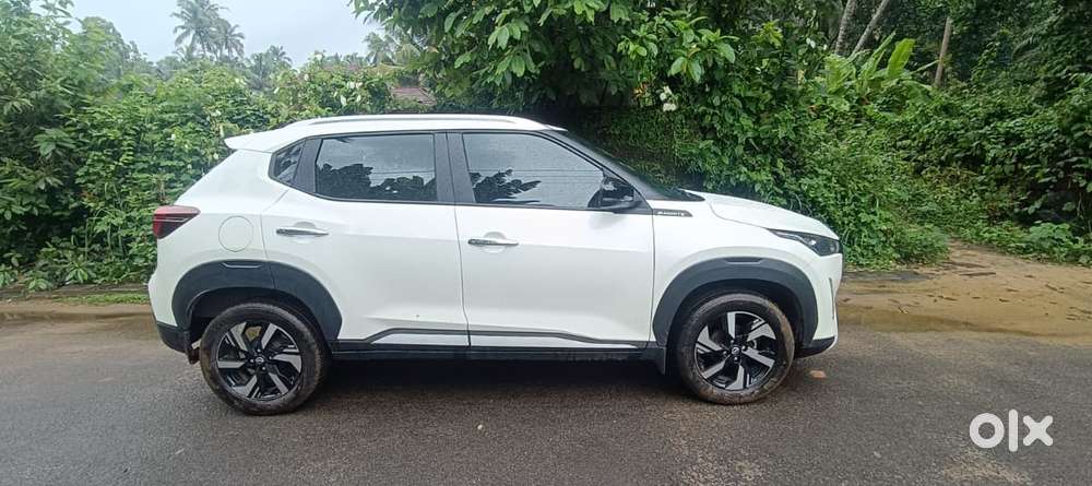 Nissan Magnite, 2024, Petrol