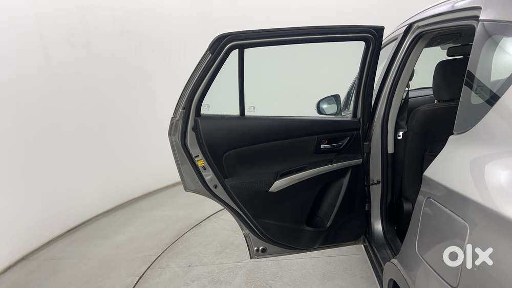 Maruti Suzuki S-cross Zeta 1.6, 2015, Diesel
