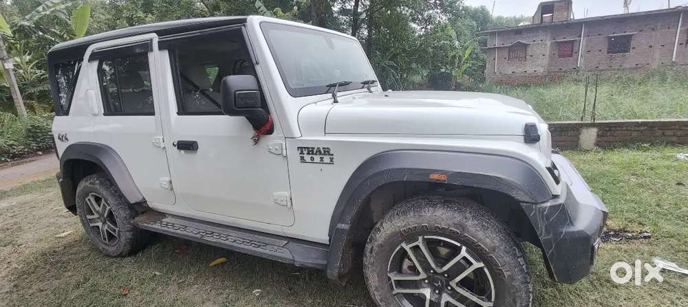 Mahindra Thar Roxx Diesel 2025