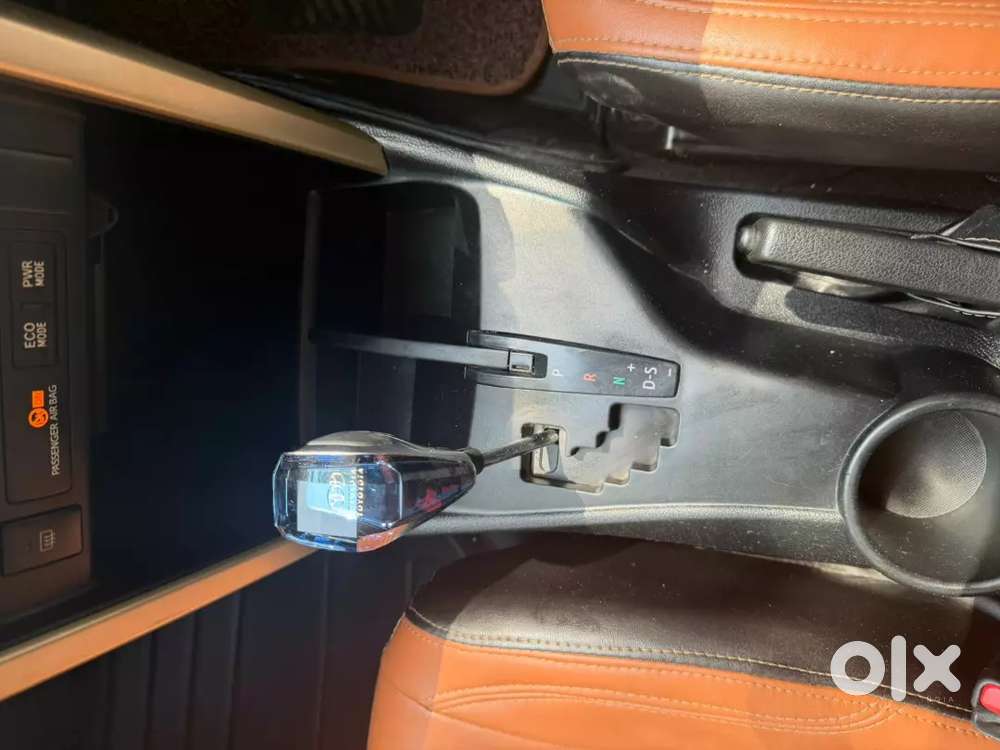 Toyota Innova Crysta 2019 Diesel At