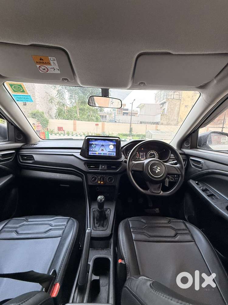 Maruti Suzuki Brezza 1.5 Vxi Smart Hybrid, 2023, Petrol