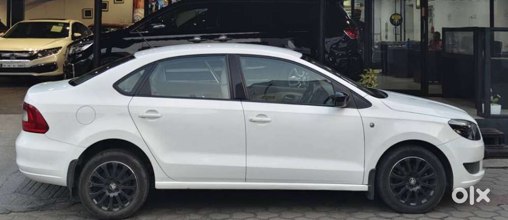 Skoda Rapid 2013-2016 1.5 Tdi At Elegance Plus Black Package, 2015, ..