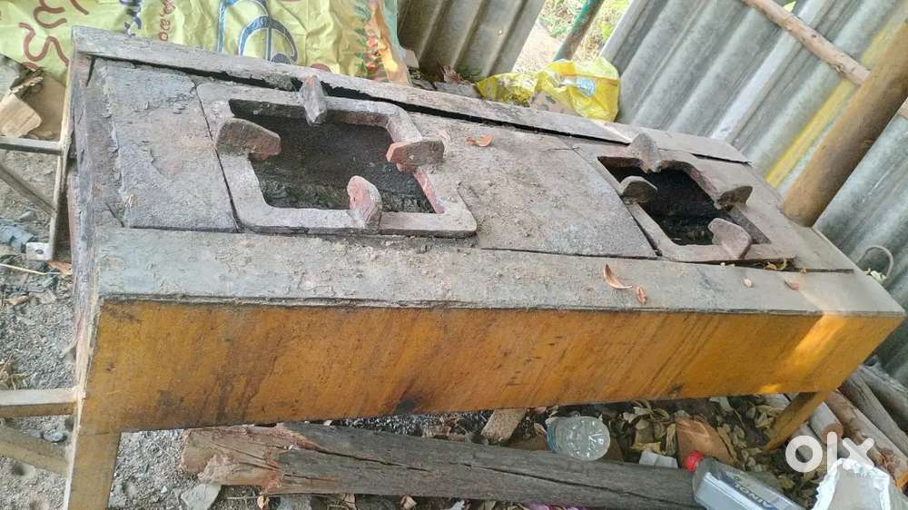 Iron Fire wood stove big
