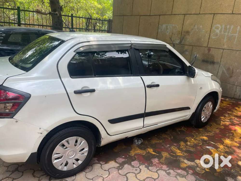 Swift Dzire 2015/10 Petrol Lxi Cng Lgi Hui Hai On Paper Nhi Hai