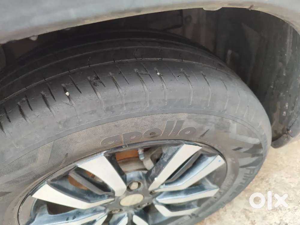 Maruti Suzuki Brezza 2017 Diesel 100000 Km Driven